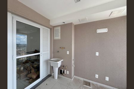 Apartamento à venda com 80m², 2 quartos e 1 vagaÁrea de Serviço