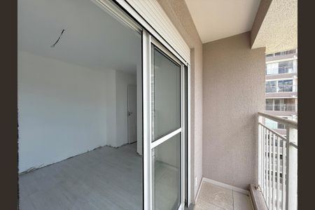 Apartamento à venda com 80m², 2 quartos e 1 vagaSacada Suíte 2