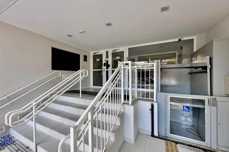 Apartamento à venda com 80m², 2 quartos e 1 vagaEntrada 