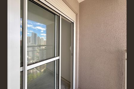 Apartamento à venda com 59m², 2 quartos e 1 vagaSacada Quarto 2