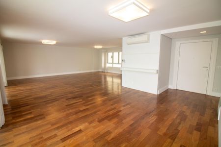 Apartamento à venda com 317m², 4 quartos e 4 vagasSala / Sala de Jantar