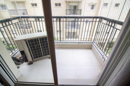 Apartamento à venda com 317m², 4 quartos e 4 vagasSuíte 4 - Varanda