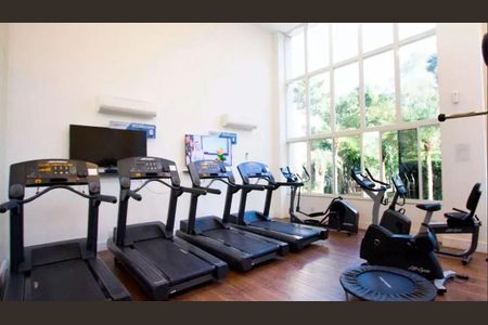 Apartamento à venda com 317m², 4 quartos e 4 vagasÁrea comum - Academia