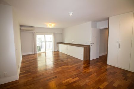 Apartamento à venda com 317m², 4 quartos e 4 vagasSuíte 4
