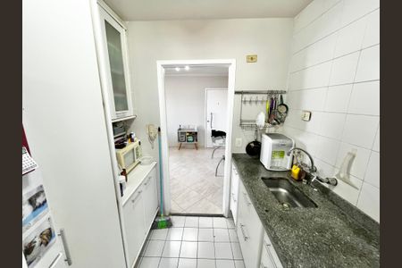 Apartamento à venda com 52m², 2 quartos e 1 vaga Apartamento à venda com 52m², 2 quartos e 1 vagaCozinha