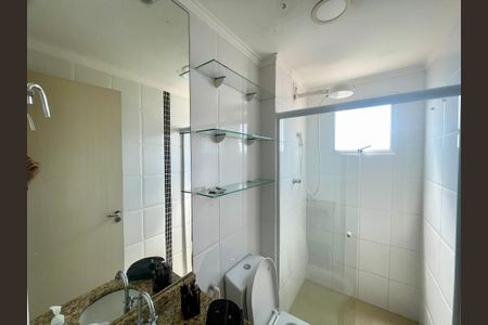 Apartamento à venda com 62m², 2 quartos e 1 vaga Apartamento à venda com 62m², 2 quartos e 1 vagaBanheiro 2