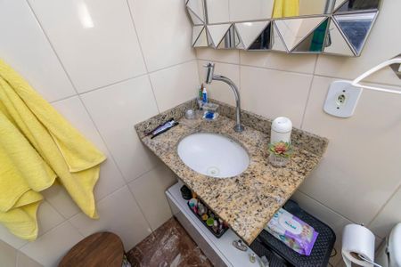 Apartamento à venda com 64m², 4 quartos e sem vaga Apartamento à venda com 64m², 4 quartos e sem vagaBanheiro da Suíte 3