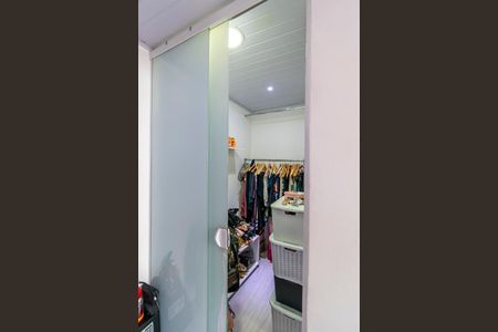 Apartamento à venda com 64m², 4 quartos e sem vaga Apartamento à venda com 64m², 4 quartos e sem vagaSuíte 2 - Closet