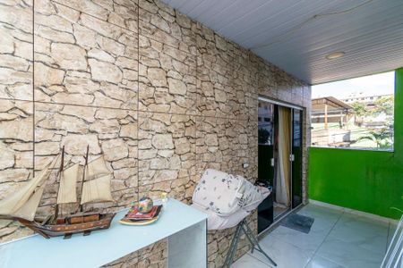 Apartamento à venda com 64m², 4 quartos e sem vaga Apartamento à venda com 64m², 4 quartos e sem vagaVaranda da Suíte 3