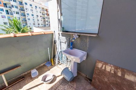 Apartamento à venda com 64m², 4 quartos e sem vaga Apartamento à venda com 64m², 4 quartos e sem vagaTerraço
