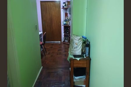 Apartamento à venda com 46m², 2 quartos e sem vagaCorredor