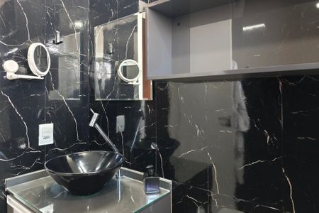 Apartamento à venda com 57m², 2 quartos e 1 vaga Apartamento à venda com 57m², 2 quartos e 1 vagaBanheiro Suíte