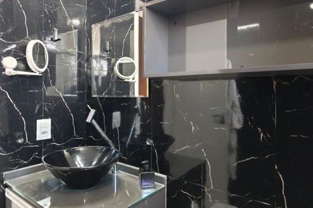 Apartamento à venda com 57m², 2 quartos e 1 vaga Apartamento à venda com 57m², 2 quartos e 1 vagaBanheiro Suíte