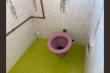 Casa para alugar com 230m², 6 quartos e 2 vagas