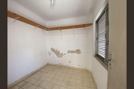 Casa para alugar com 230m², 6 quartos e 2 vagas