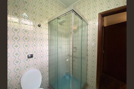 Casa para alugar com 230m², 6 quartos e 2 vagas