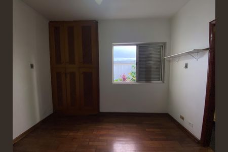 Casa para alugar com 230m², 6 quartos e 2 vagas