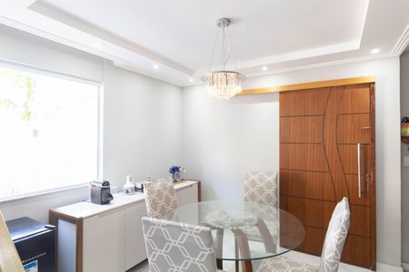 Casa para alugar com 210m², 4 quartos e 1 vagaSala de Jantar