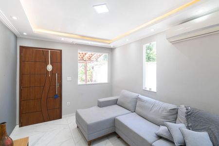 Casa para alugar com 210m², 4 quartos e 1 vagaSala