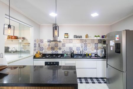 Casa para alugar com 210m², 4 quartos e 1 vagaCozinha