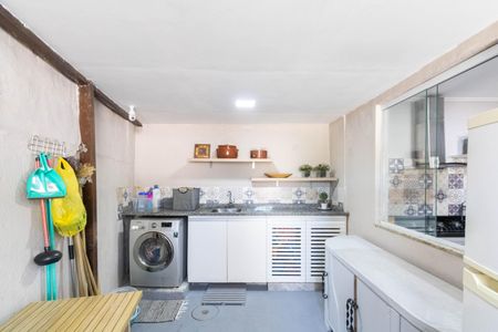 Casa para alugar com 210m², 4 quartos e 1 vagaÁrea de Serviço