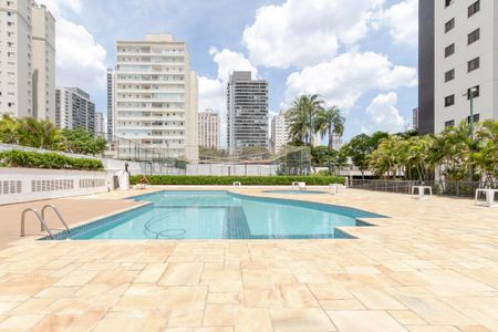 Apartamento para alugar com 94m², 3 quartos e 3 vagas Apartamento para alugar com 94m², 3 quartos e 3 vagasÁrea comum - Piscina