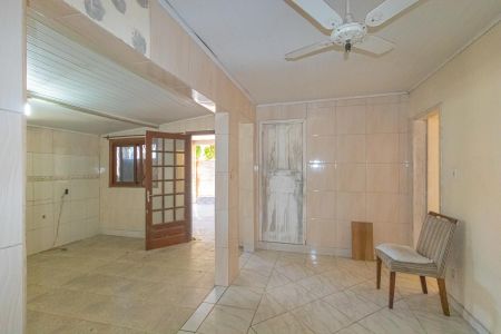 Casa à venda com 300m², 2 quartos e sem vagaSala/Cozinha-Casa 1