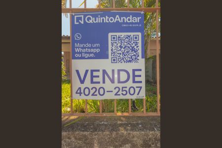 Casa à venda com 300m², 2 quartos e sem vagaPlaca
