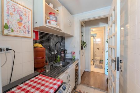 Apartamento à venda com 28m², 1 quarto e 1 vagaCozinha e Área de Serviço