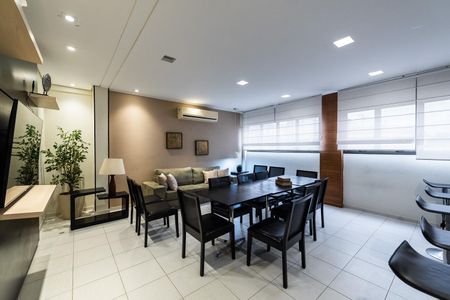 Apartamento para alugar com 132m², 3 quartos e 2 vagas