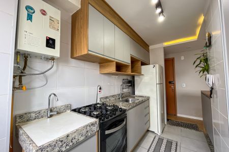 Cozinha e Área de Serviço de apartamento para alugar com 2 quartos, 43m² em Jardim Iris, São Paulo