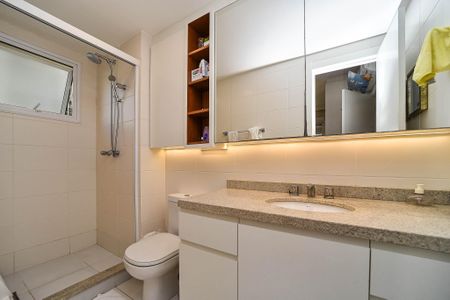 Apartamento para alugar com 130m², 3 quartos e 2 vagasBanheiro da Suíte 2