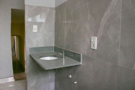 Casa à venda com 250m², 3 quartos e 4 vagasBanheiro Social