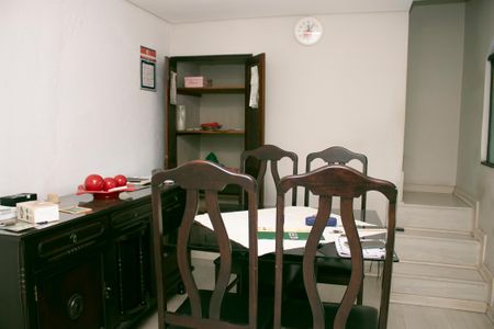 Sala de casa à venda com 3 quartos, 250m² em Santa Cruz, Belo Horizonte