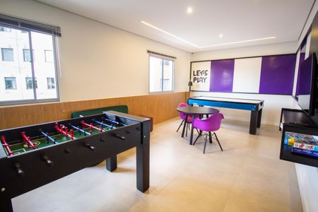 Apartamento para alugar com 30m², 1 quarto e sem vagaÁrea Comum - Salão de Jogos
