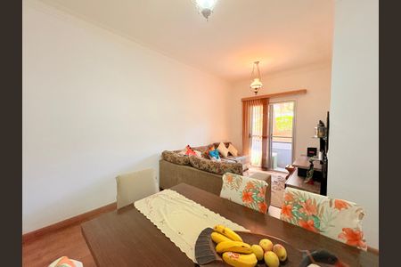 Apartamento para alugar com 78m², 3 quartos e 1 vagaSala