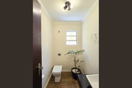 Casa à venda com 163m², 3 quartos e 2 vagasLavabo