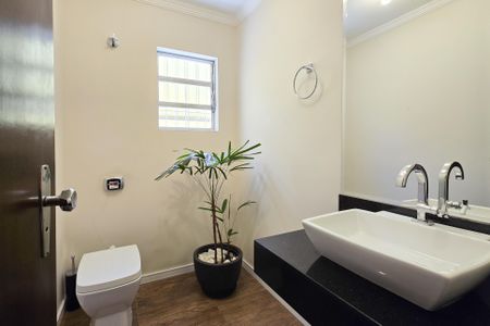 Casa à venda com 163m², 3 quartos e 2 vagasLavabo