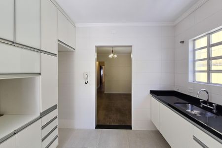 Casa à venda com 163m², 3 quartos e 2 vagasCozinha