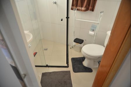 Apartamento à venda com 114m², 2 quartos e 2 vagasBanheiro da Suíte