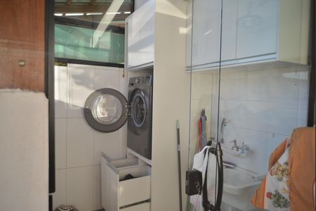 Apartamento à venda com 114m², 2 quartos e 2 vagasÁrea de Serviço