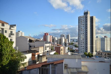 Apartamento à venda com 114m², 2 quartos e 2 vagasSacada