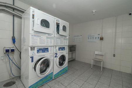 Apartamento à venda com 65m², 2 quartos e 2 vagasLavanderia