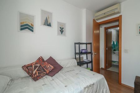 Apartamento à venda com 65m², 2 quartos e 2 vagasQuarto 2