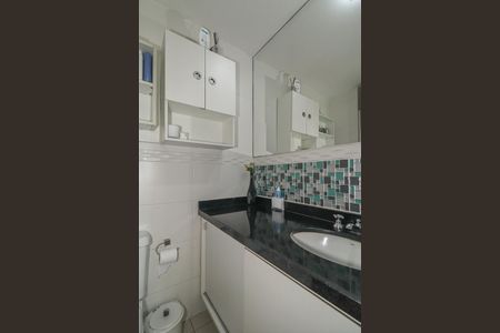 Apartamento à venda com 65m², 2 quartos e 2 vagasBanheiro da Suíte