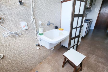 Apartamento à venda com 83m², 2 quartos e 1 vaga Apartamento à venda com 83m², 2 quartos e 1 vagaÁrea de Serviço