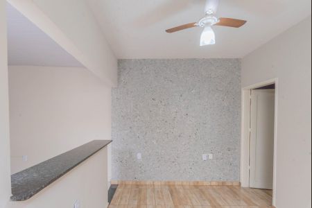 Sala de casa para alugar com 2 quartos, 56m² em Vila Santana, Campinas