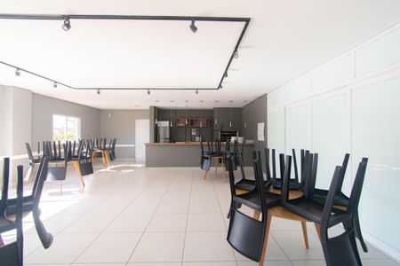 Apartamento para alugar com 45m², 2 quartos e 1 vaga