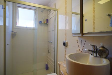 Apartamento à venda com 74m², 2 quartos e 1 vaga Apartamento à venda com 74m², 2 quartos e 1 vagaBanheiro suíte