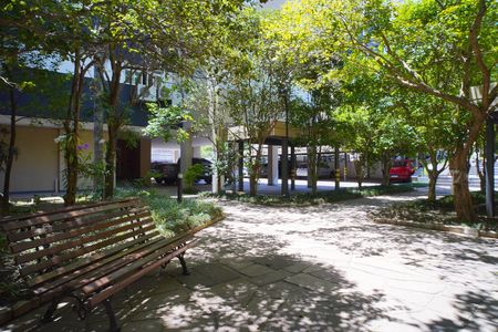 Apartamento à venda com 74m², 2 quartos e 1 vaga Apartamento à venda com 74m², 2 quartos e 1 vagaÁrea comum